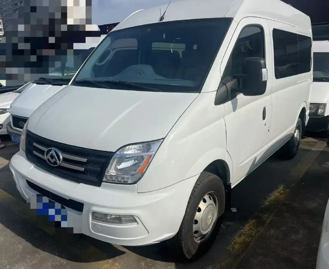 2023 MAXUS XinTu V80 2.0T 127HP L4 6AMT