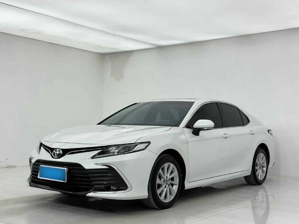 2023 Toyota Camry 2.0L 177HP L4 CVT