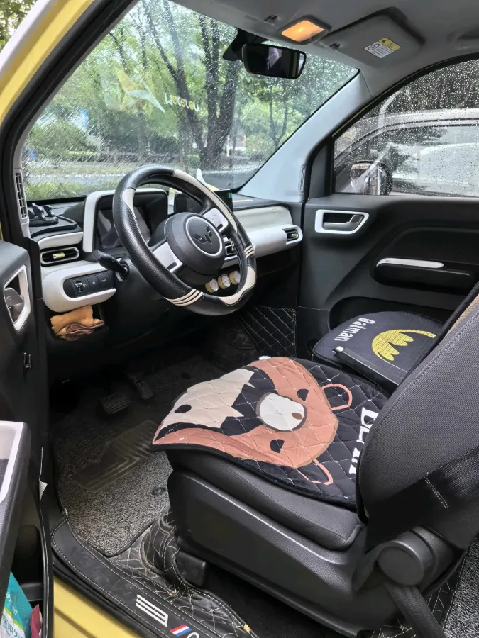 2023 WuLing Air ev BEV 28.4KWH,autocango,china used car exporter,china ev exporter,chinese used car exporter,chinese used ev exporter