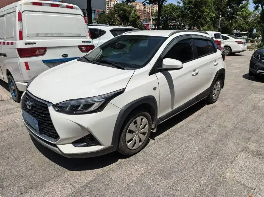 2022 Toyota Yaris L 1.5L 112HP L4 CVT