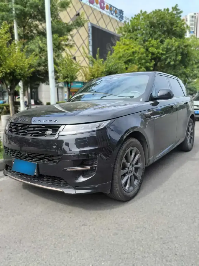 2023 Land Rover Range Rover Sport 3.0T 400HP L6 8AT