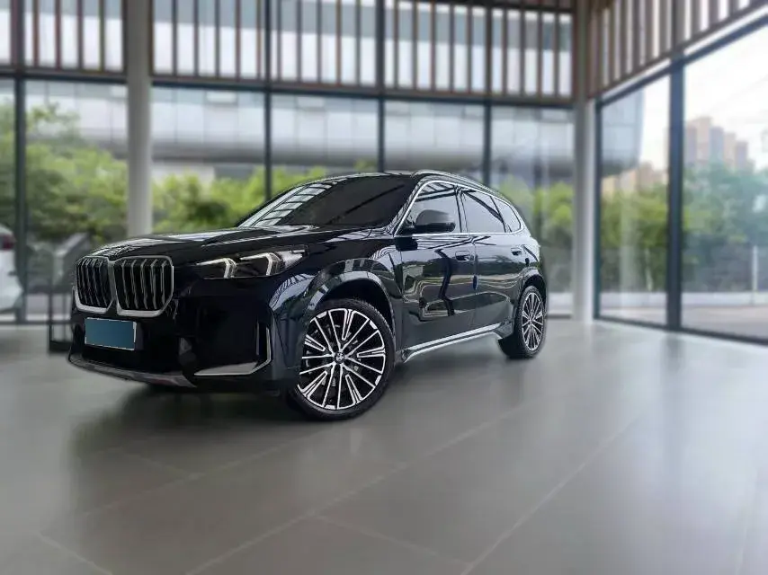 2023 BMW X1 2.0T 204HP L4 7DCT