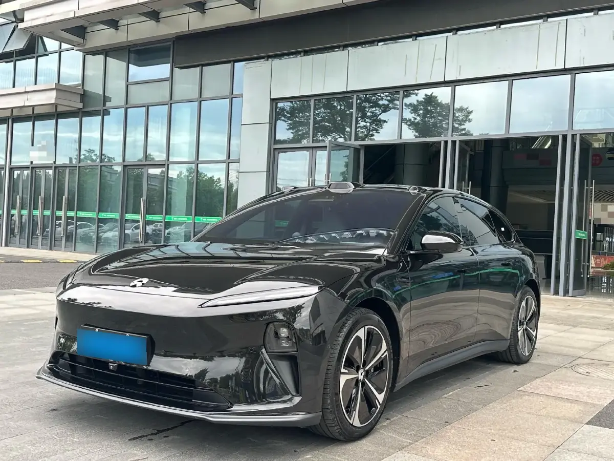 2024 NIO ET5T BEV 75KWH