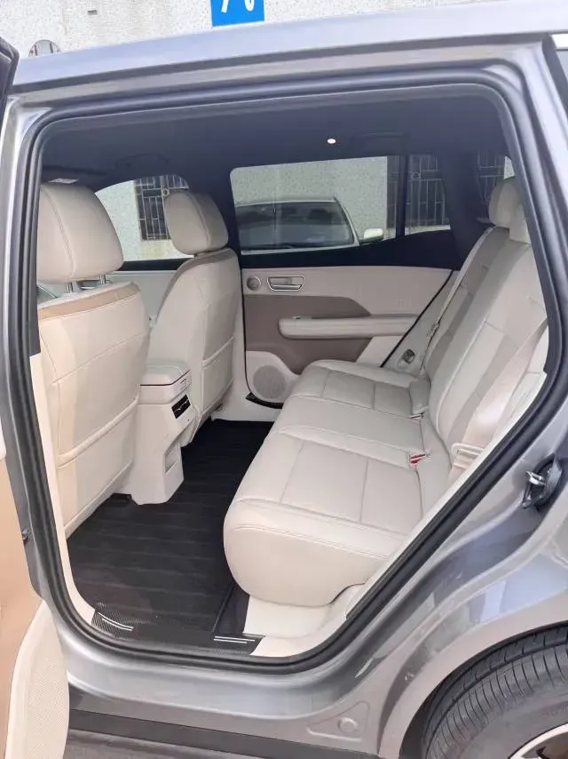 2025 Toyota BZ3X BEV 58.37KWH,autocango,china used car exporter,china ev exporter,chinese used car exporter,chinese used ev exporter