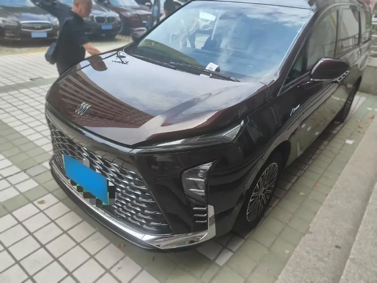 2024 Buick GL8 1.5T 180HP L4 2DHT PHEV 24.4KWH