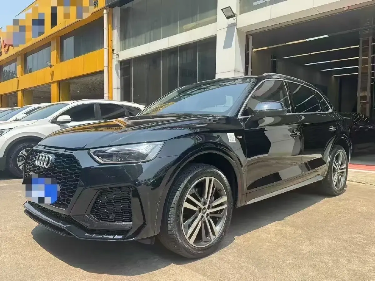 2024 Audi Q5L Sportback 2.0T 245HP L4 7DCT