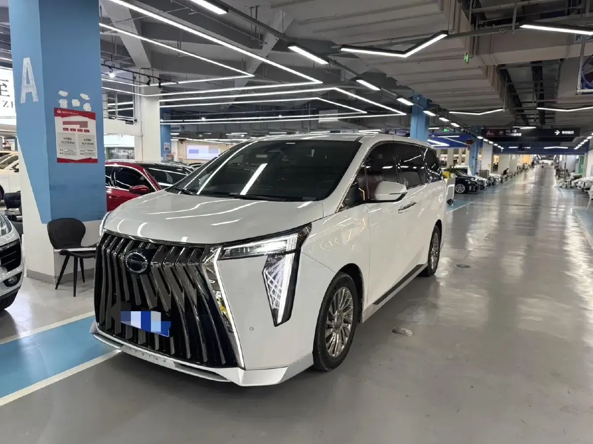 2023 GAC Trumpchi M8 2.0T 252HP L4 8AT