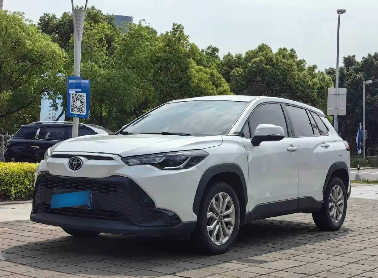 2022 Toyota Frontlander 2.0L 171HP L4 CVT