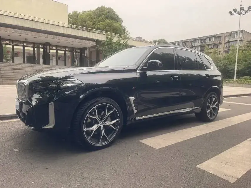 2023 BMW X5 2.0T 258HP L4 8AT