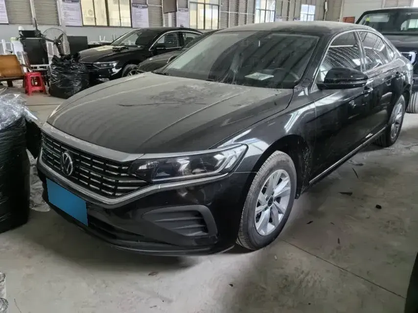 2022 Volkswagen Passat 1.4T 150HP L4 7DCT