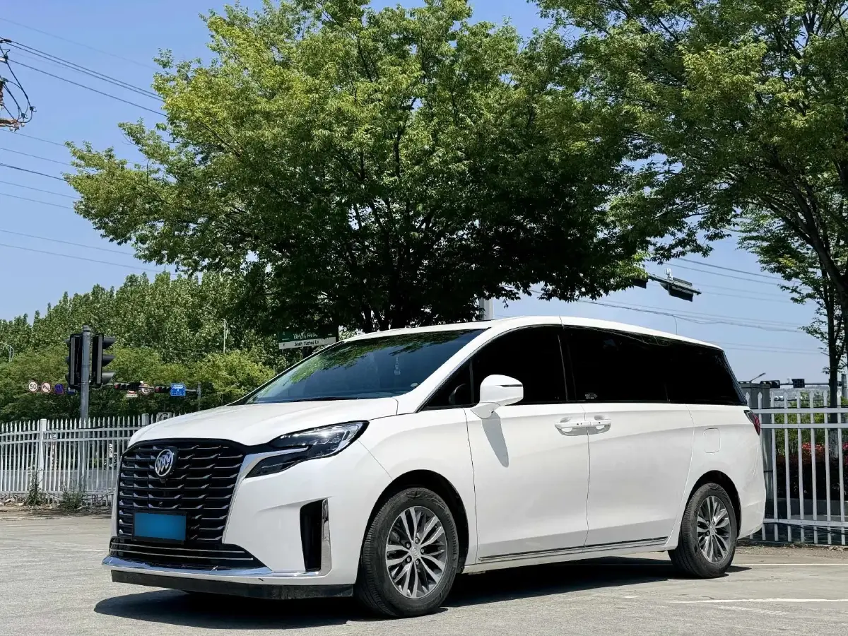 2023 Buick GL8 2.0T 237HP L4 9AT