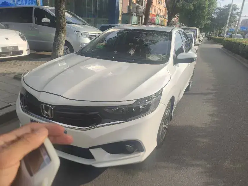 2019 Honda Envix 1.0T 122HP L3 CVT