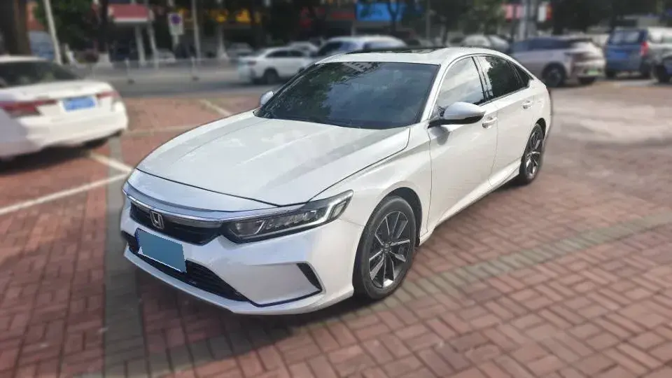 2022 Honda Inspire 1.5T 194HP L4 CVT