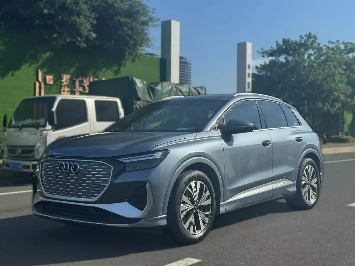 2023 Audi Q4 e-tron BEV 84.8KWH