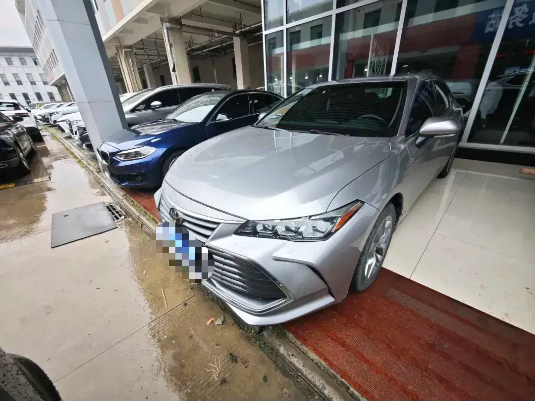 2019 Toyota Avalon 2.0L 178HP L4 CVT