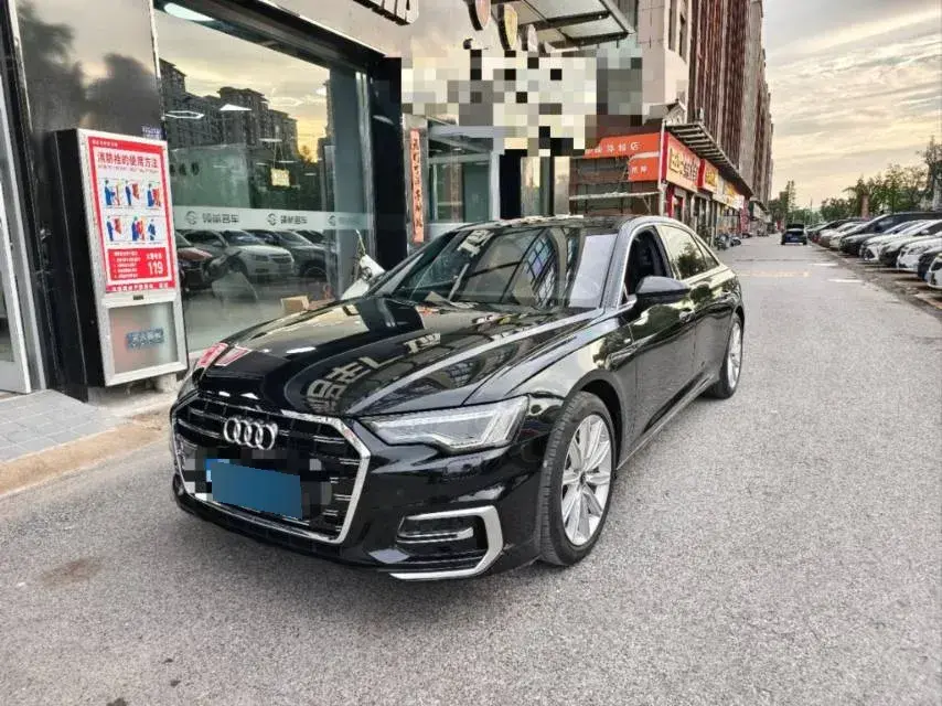 2024 Audi A6L 2.0T 245HP L4 7DCT