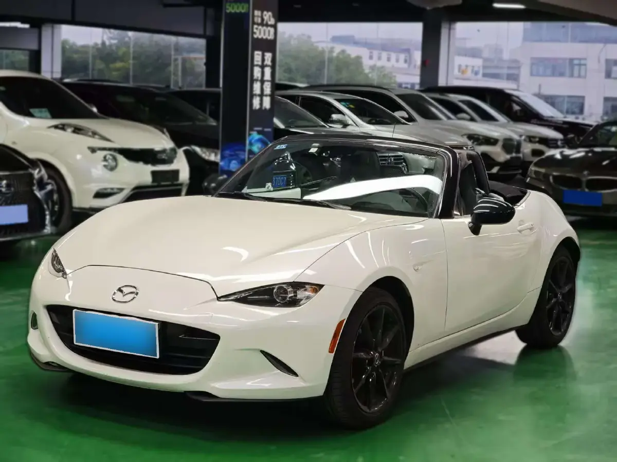 2022 BMW 5 Series 2.0T 252HP L4 8AT