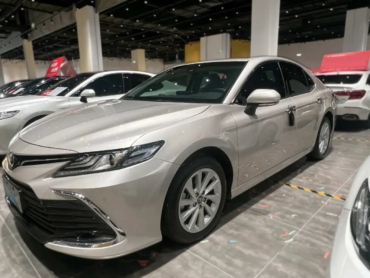 2021 Toyota Camry 2.0L 178HP L4 CVT