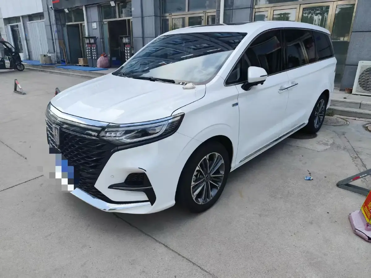 2021 Roewe iMAX8 2.0T 234HP L4 8AT