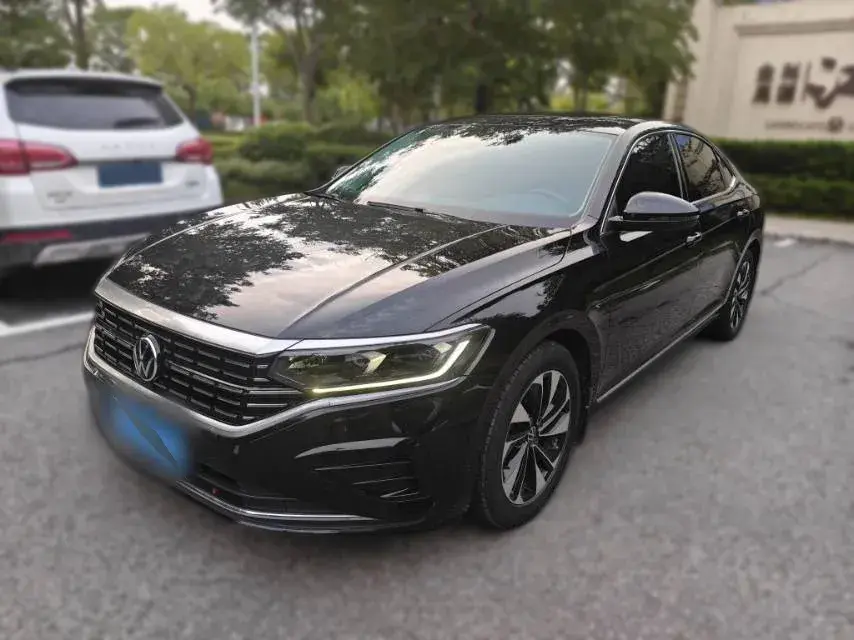 2022 Volkswagen Passat 1.4T 150HP L4 7DCT
