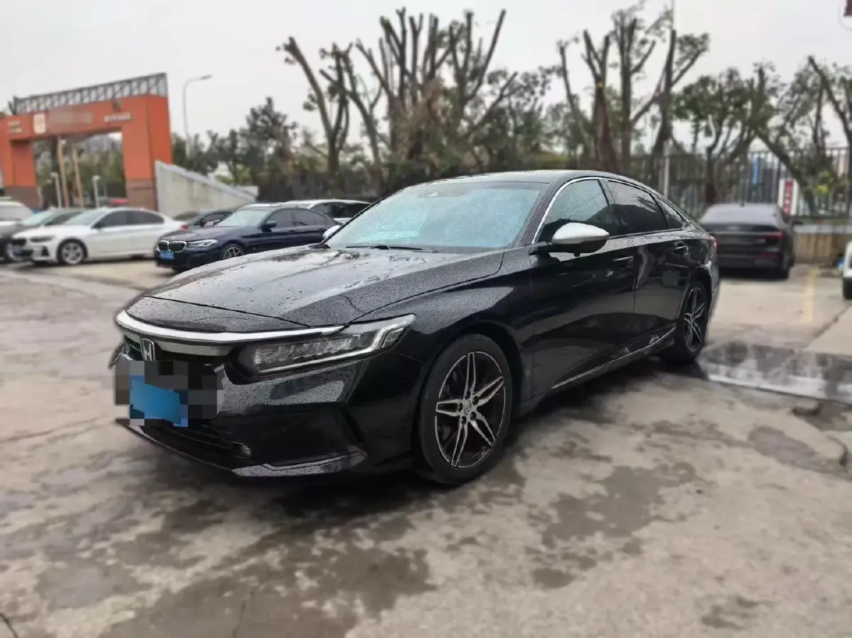 2022 Honda Inspire 1.5T 194HP L4 CVT