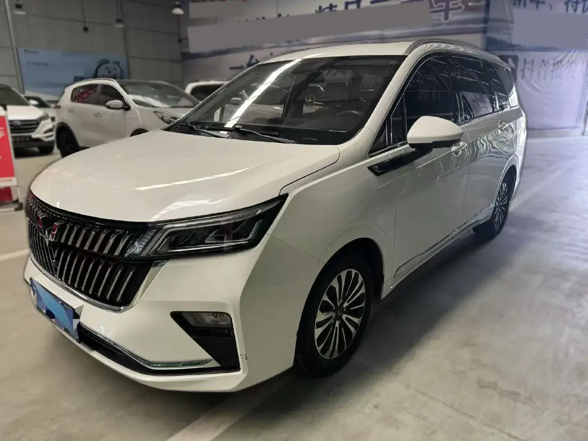 2022 WuLing JiaChen 1.5T 147HP L4 CVT