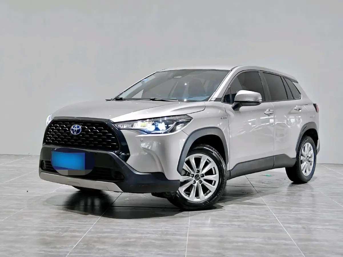 2023 Toyota Corolla Cross 2.0L 152HP L4 E-CVT Hybrid
