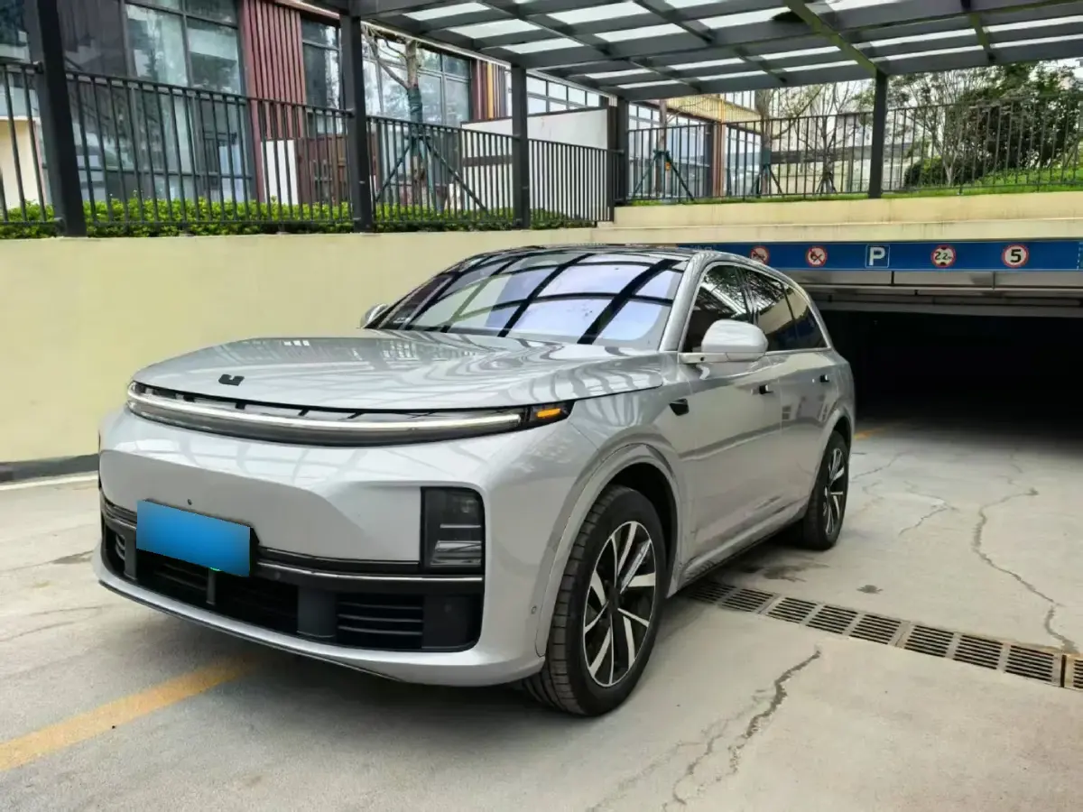 2023 Li L7 Range Extended 154HP REEV 40.9KWH