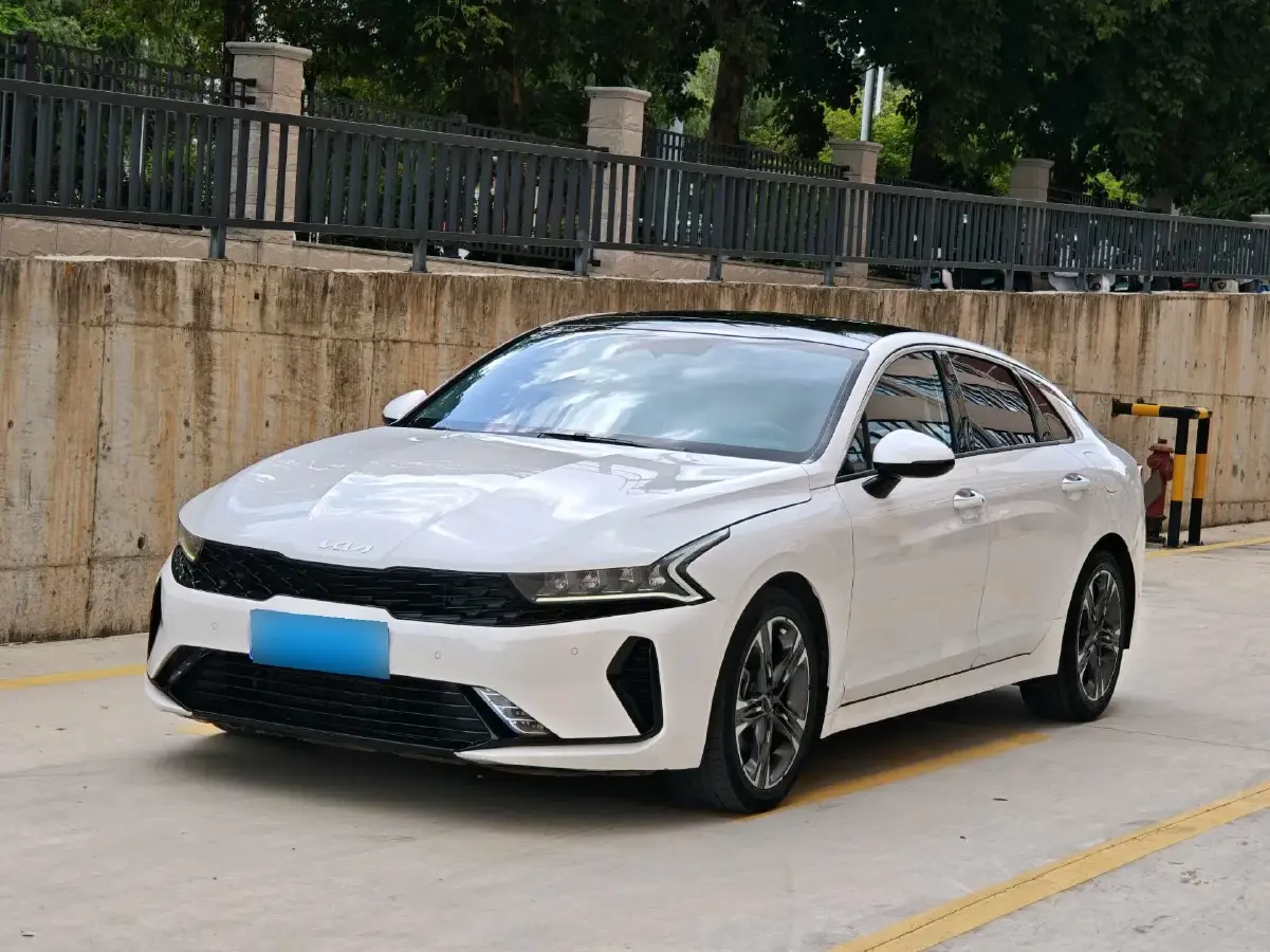 2021 Kia K5 1.5T 170HP L4 7DCT