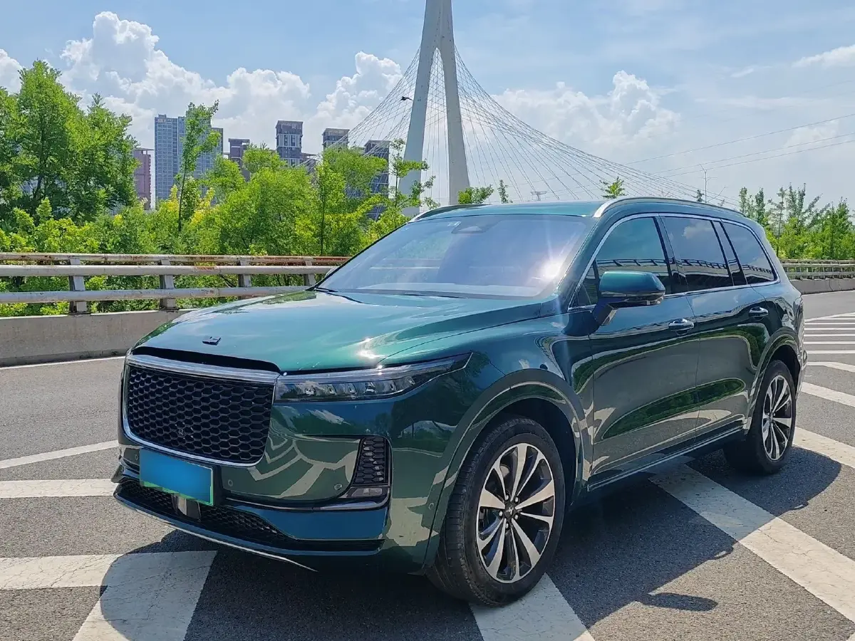 2021 Li ONE Range Extended 131HP REEV 40.5KWH