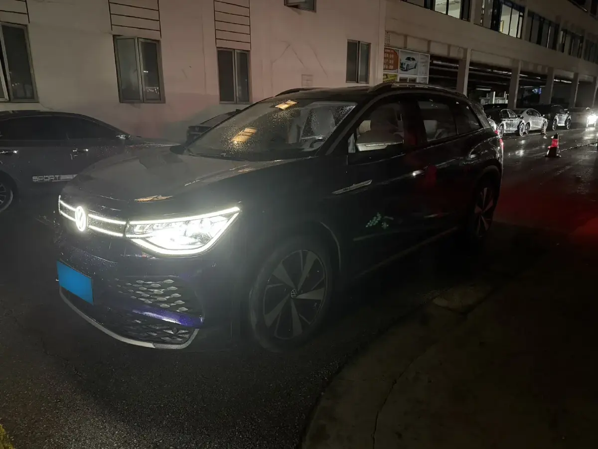 2022 Volkswagen ID.6 X BEV 83.4KWH