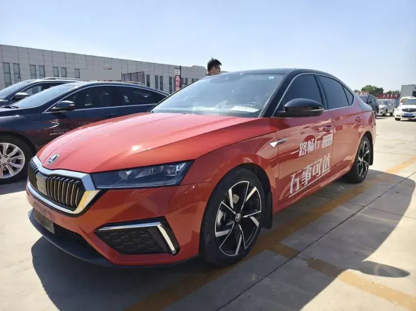 2021 Skoda Octavia 1.4T 150HP L4 7DCT