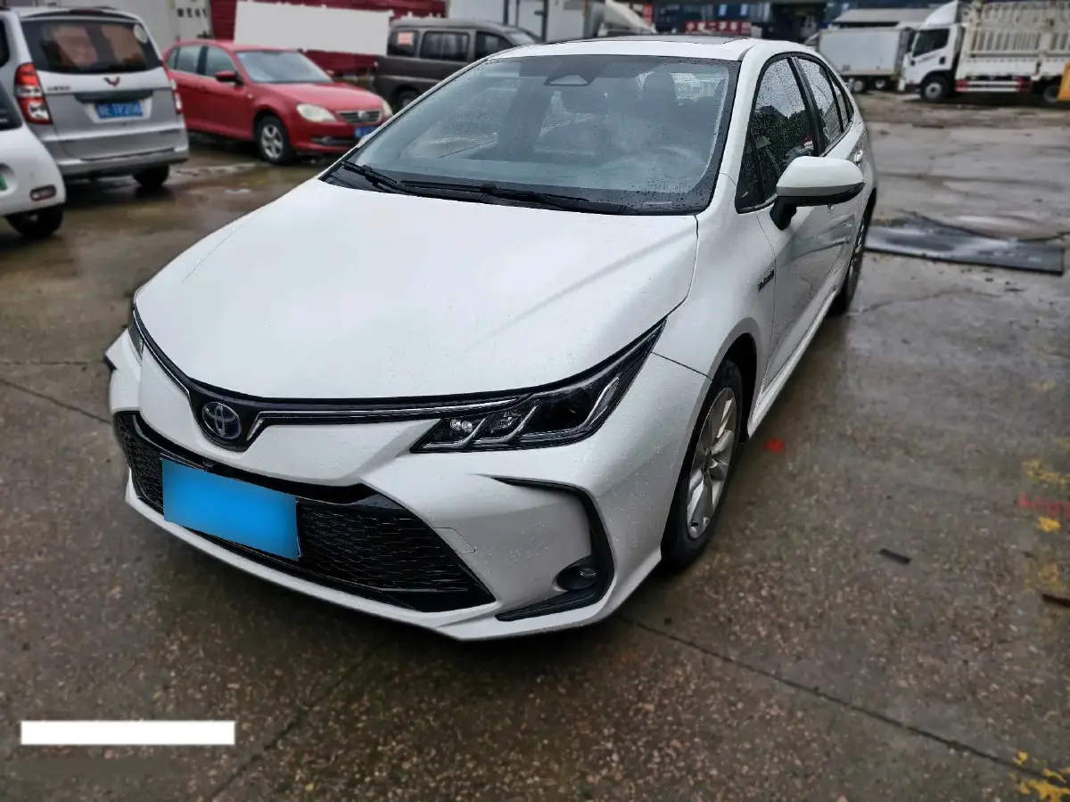 2023 Toyota Corolla 1.8L 98HP L4 E-CVT Hybrid