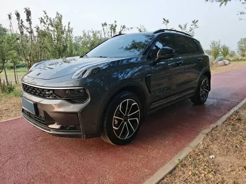 2022 LYNK&CO 01 EM-P 1.5T 180HP L3 7DCT PHEV 17.7KWH