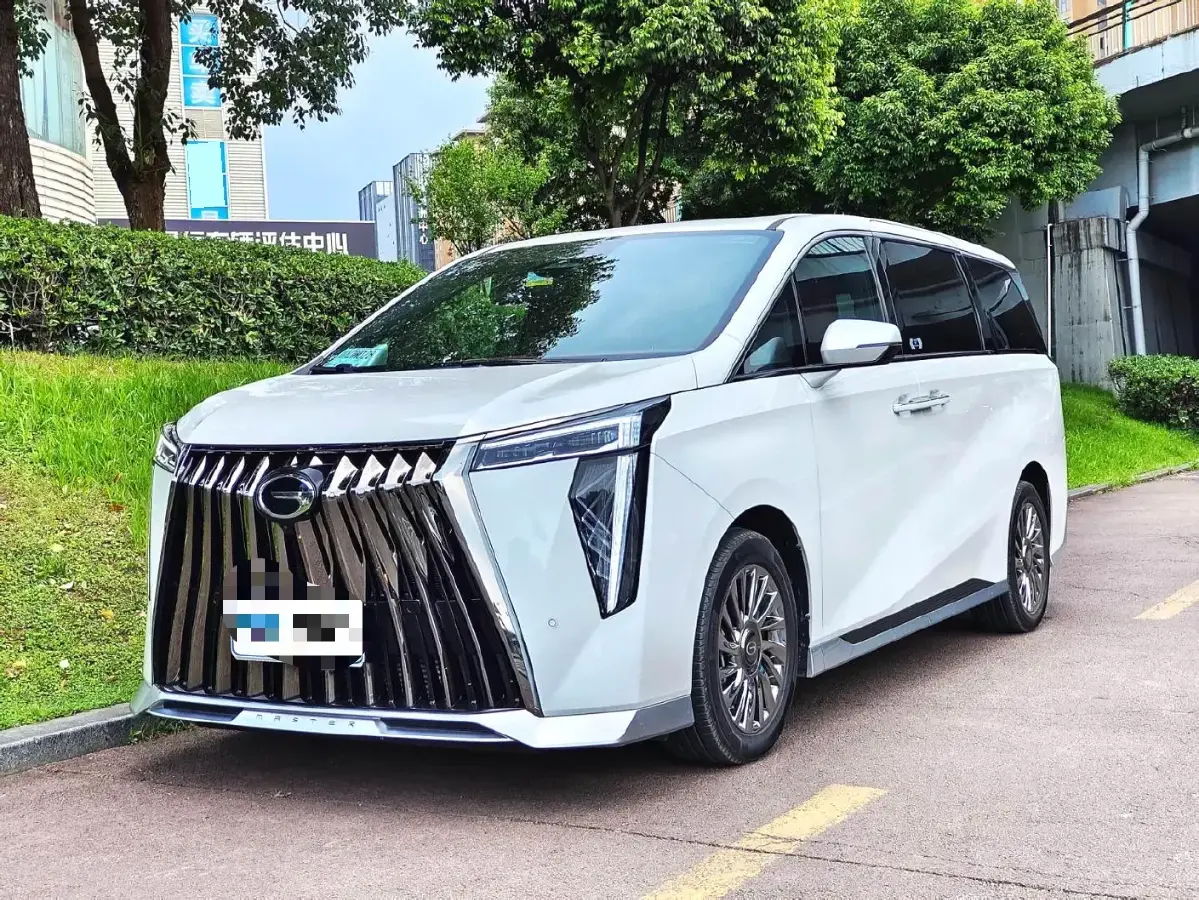 2023 GAC Trumpchi M8 2.0T 252HP L4 8AT