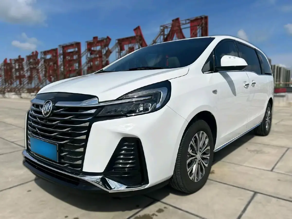 2023 Buick GL8 2.0T 237HP L4 9AT