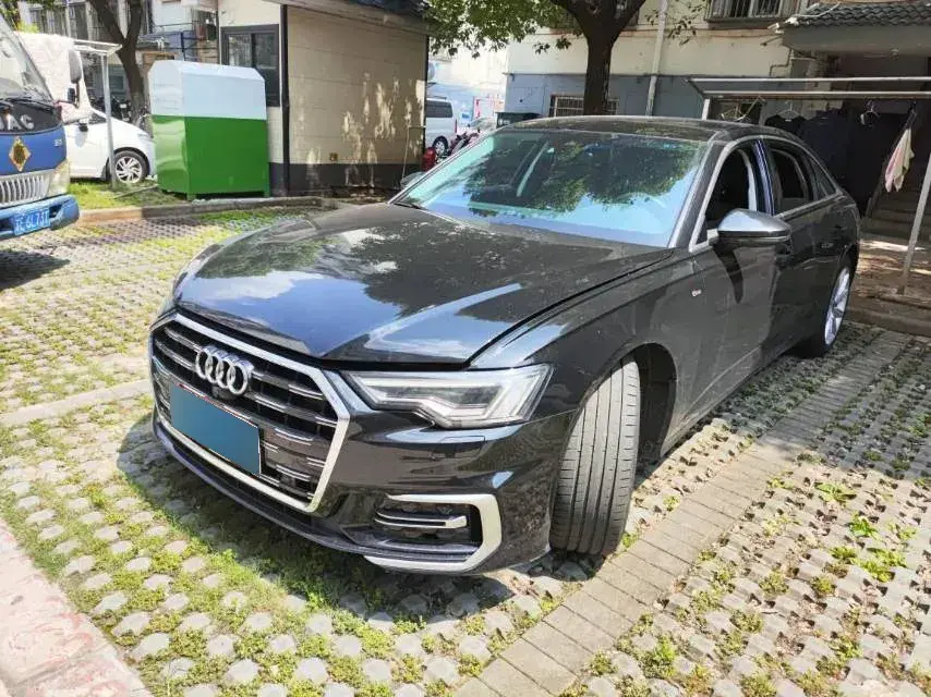 2023 Audi A6L 2.0T 245HP L4 7DCT