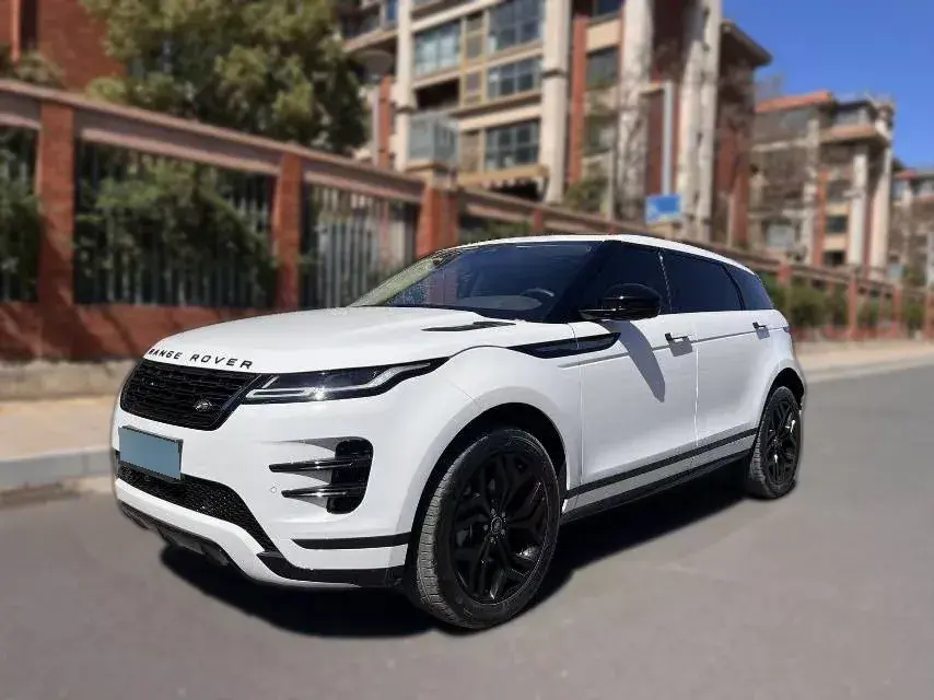 2024 Land Rover Range Rover Evoque 2.0T 249HP L4 9AT