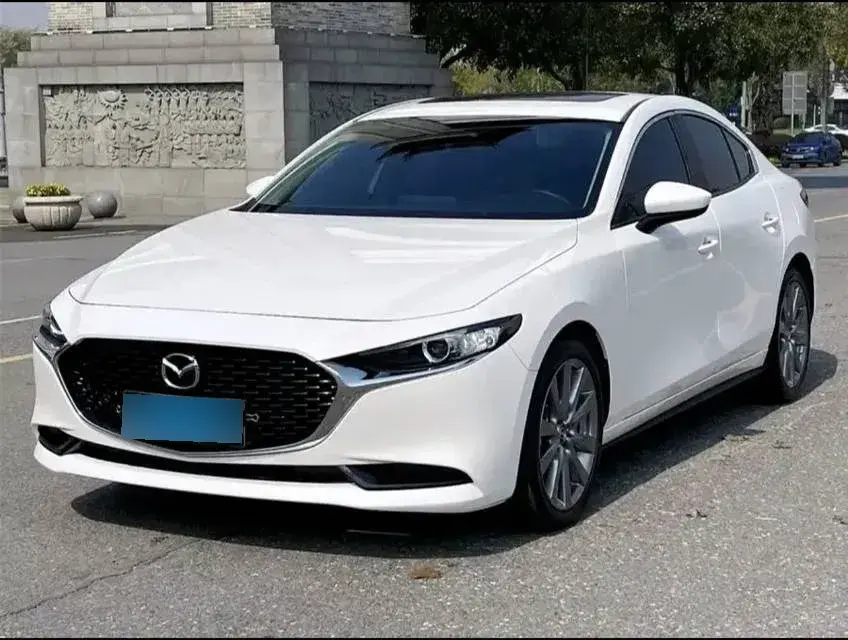 2022 Mazda 3 Axela 2.0L 158HP L4 6AT
