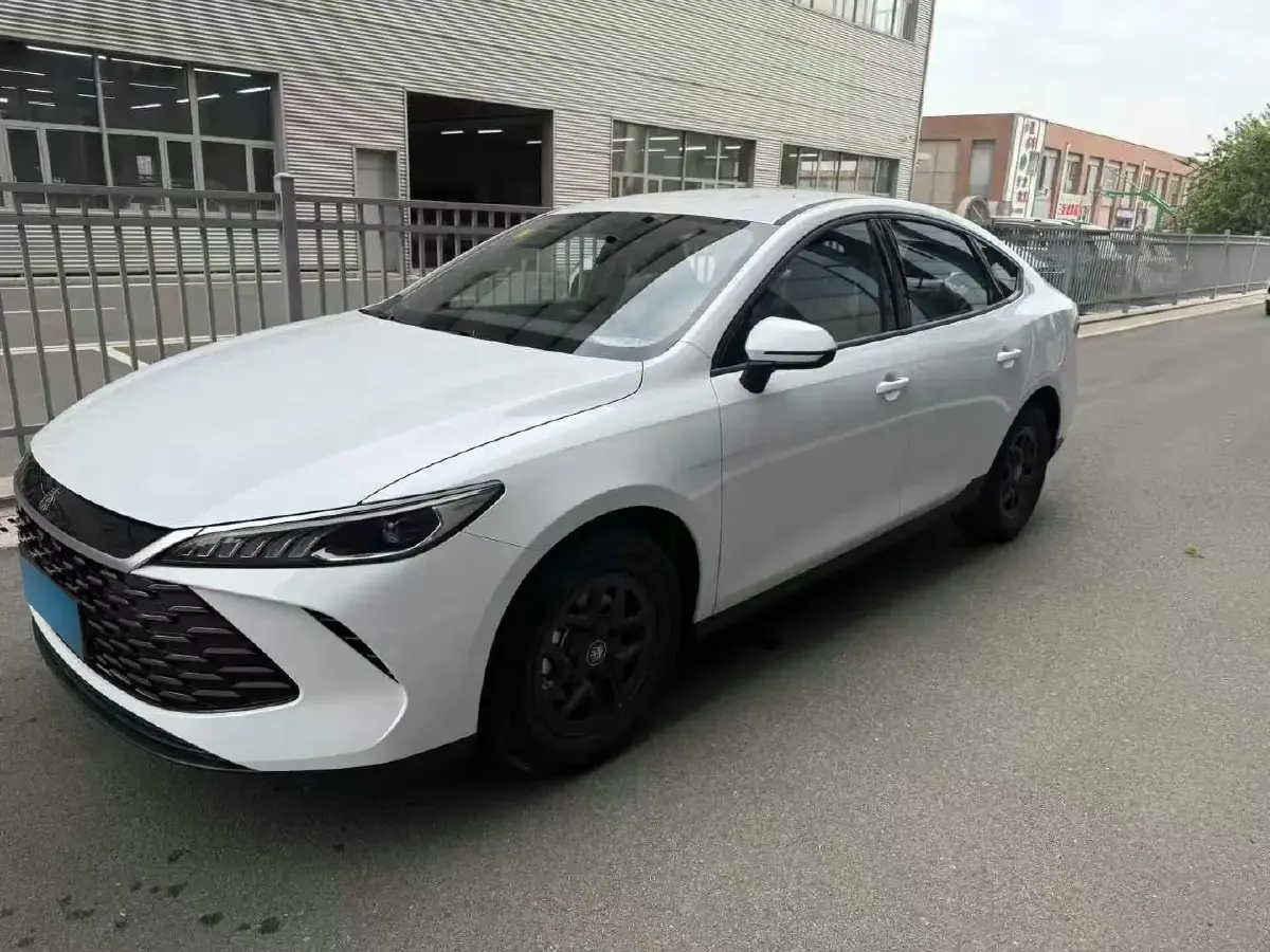2025 BYD Qin Plus 1.5L 101HP L4 E-CVT PHEV 7.68KWH