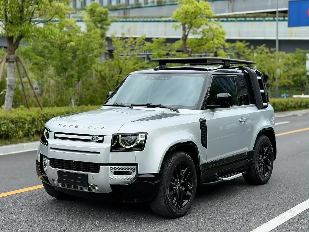 2022 Land Rover Defender 3.0T 400HP L6 8AT