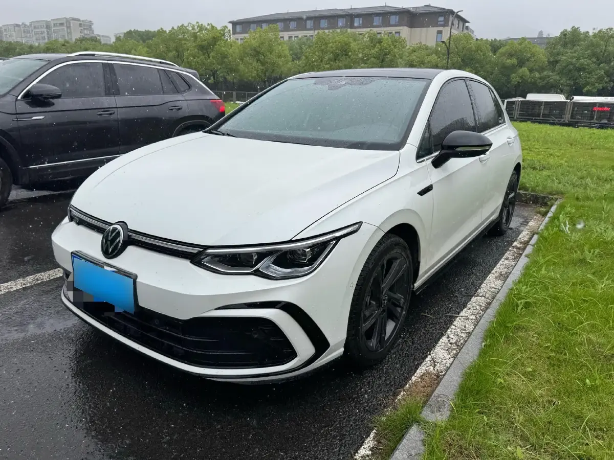 2023 Volkswagen Golf 1.4T 150HP L4 7DCT