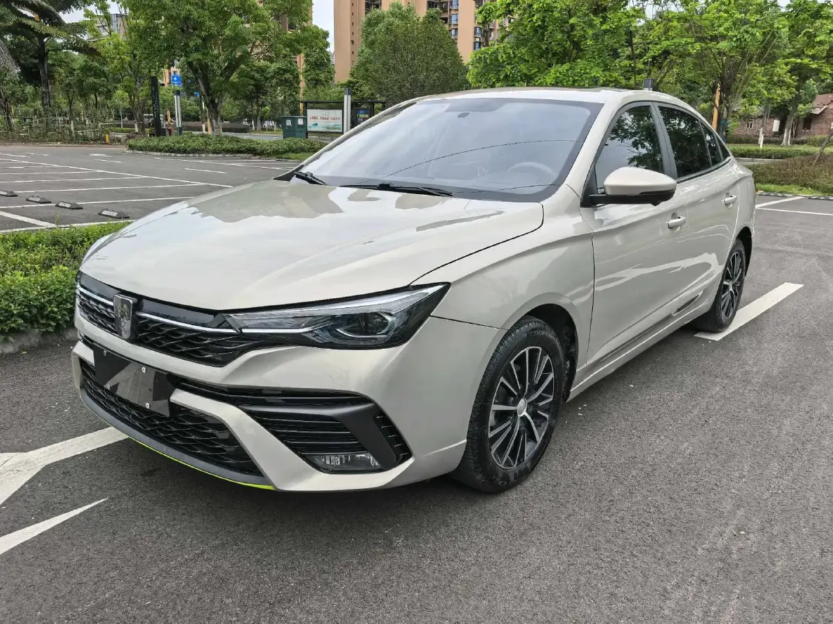 2021 Roewe i5 1.5L 120HP L4 CVT
