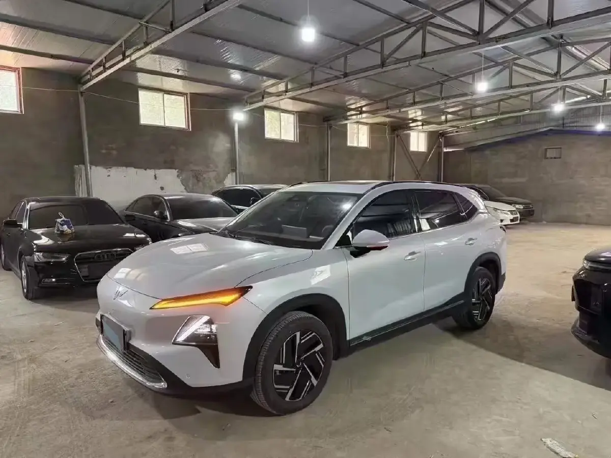 2024 WuLing XingGuangS 1.5L 106HP L4 E-CVT PHEV 20.5KWH