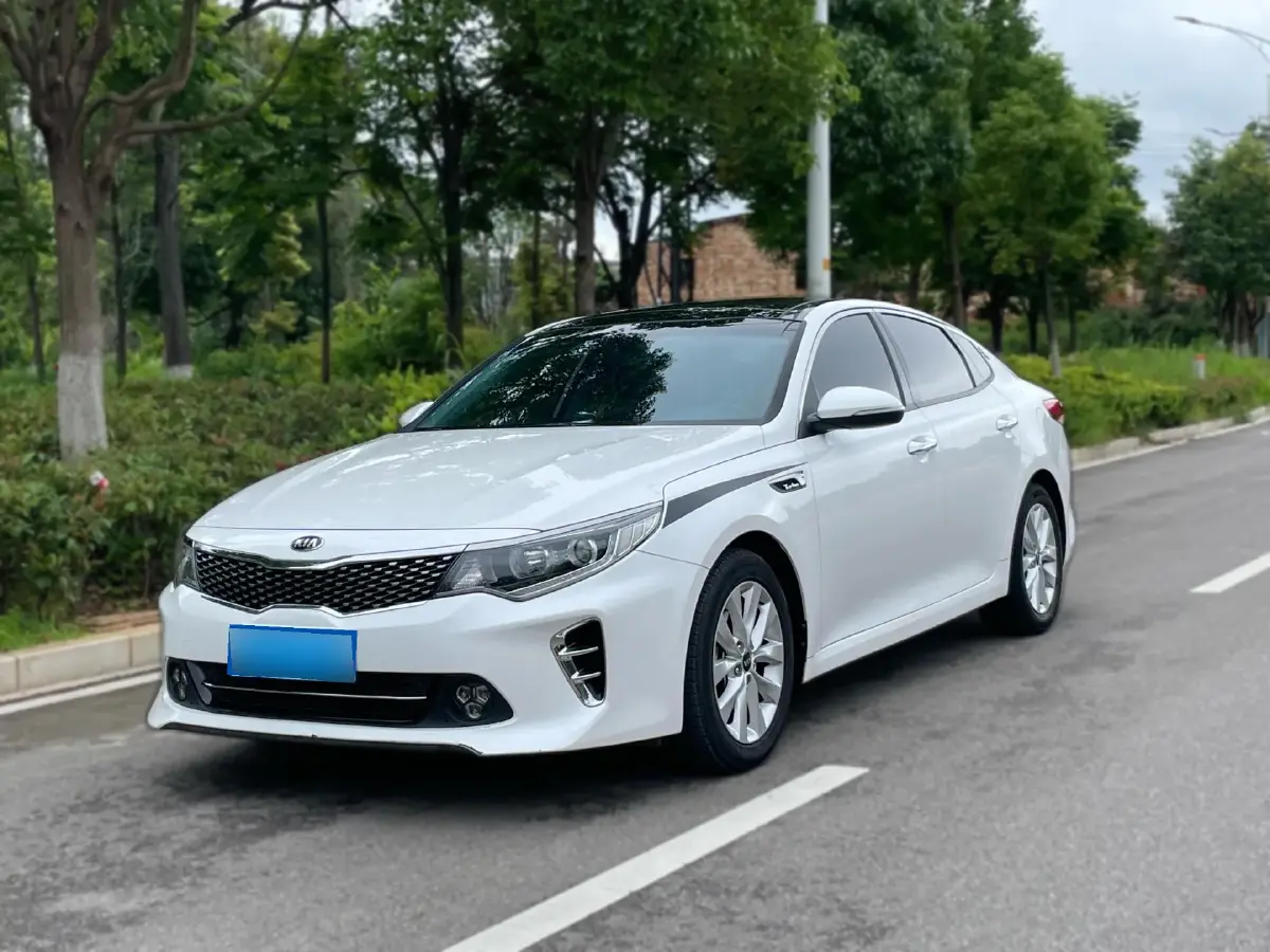 2016 Kia K5 1.6T 180HP L4 7DCT