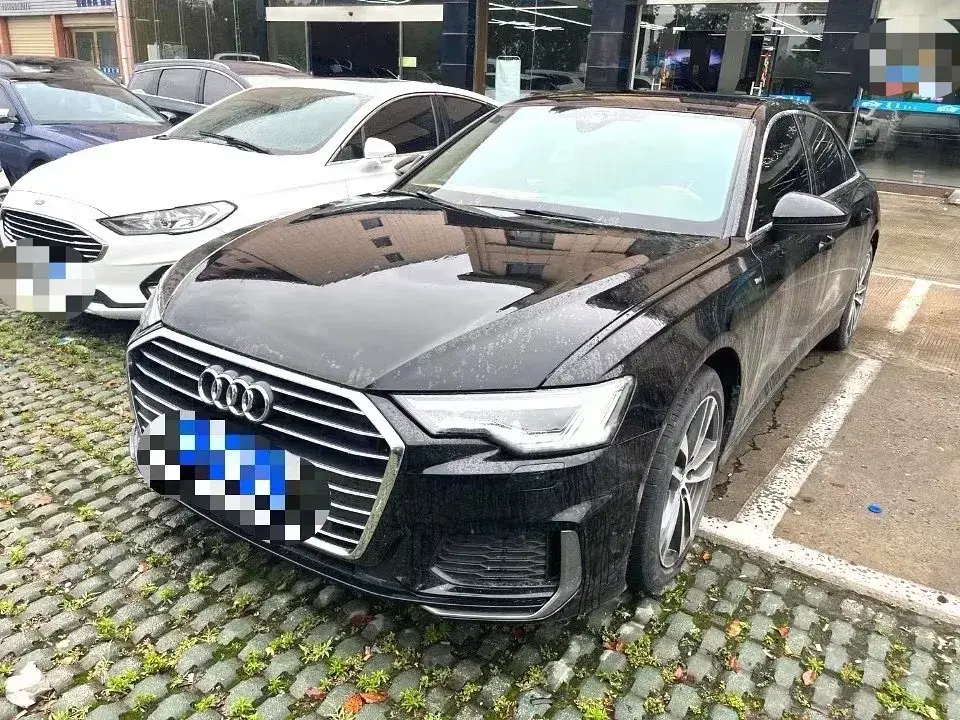 2022 Audi A6L 2.0T 190HP L4 7DCT