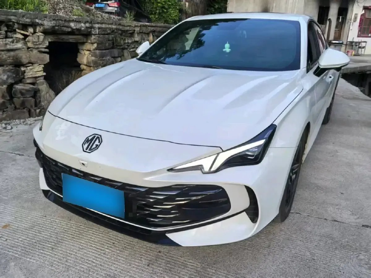 2023 MG 7 1.5T 188HP L4 7DCT