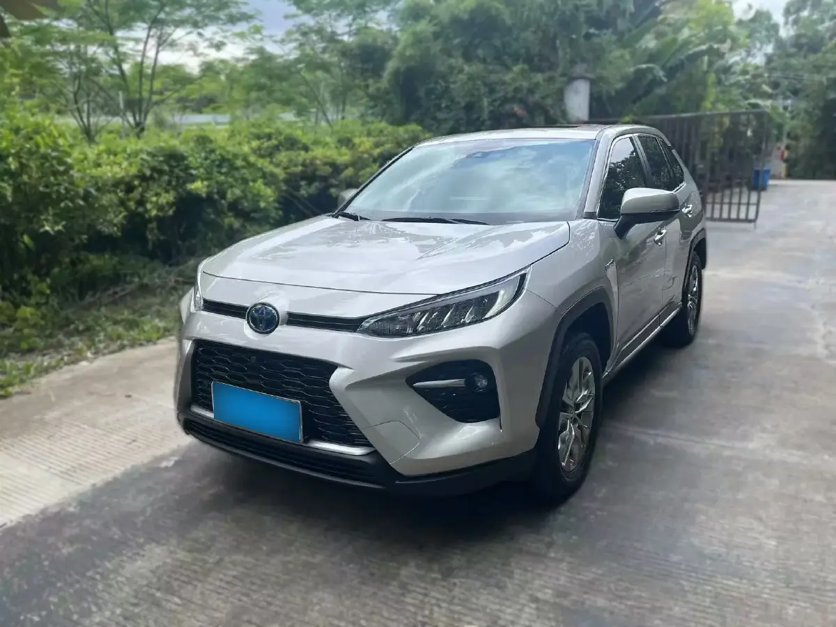 2022 Toyota Wildlander 2.5L 178HP L4 E-CVT Hybrid