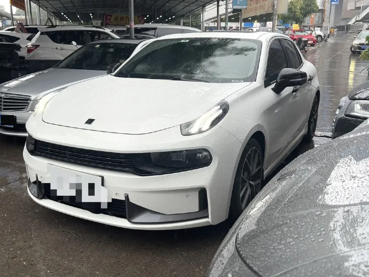 2022 LYNK&CO 03 2.0T 190HP L4 7DCT