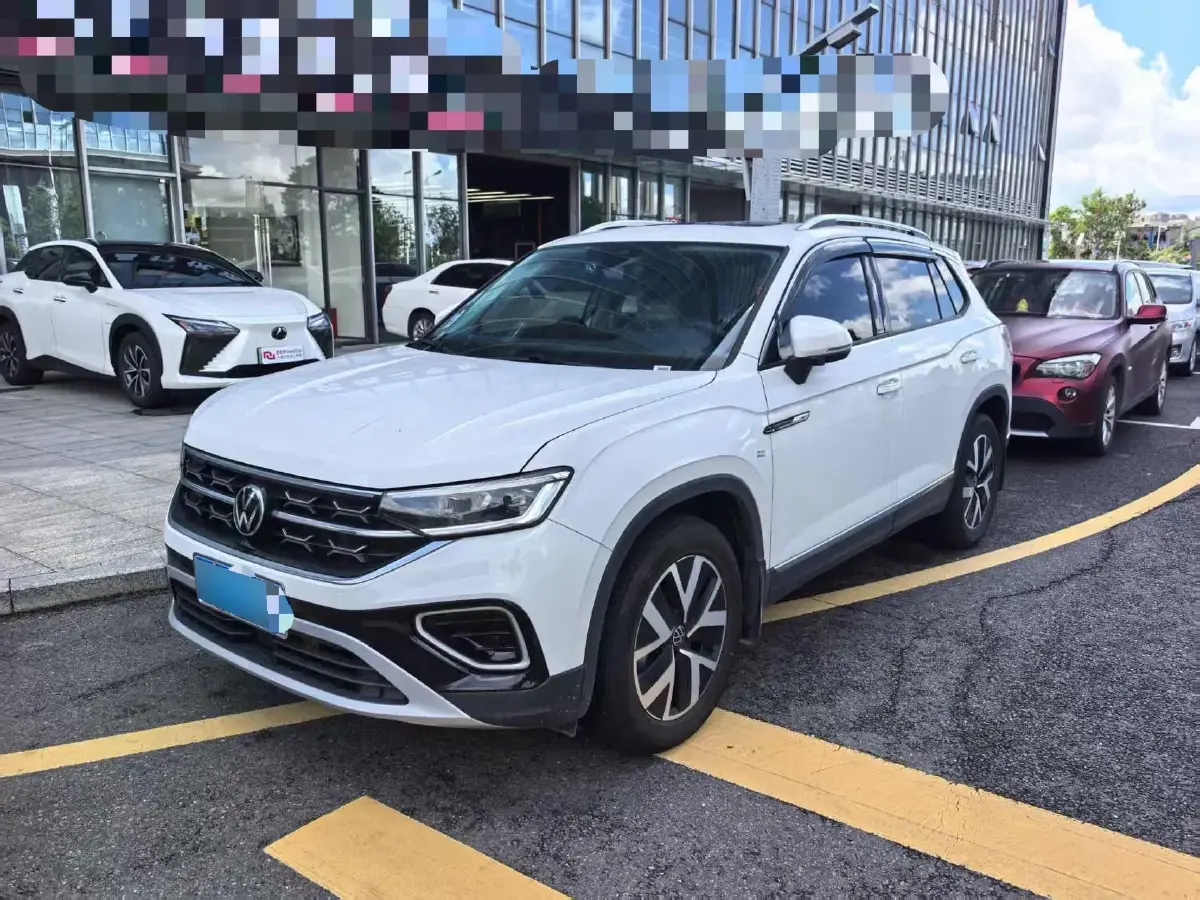 2024 Volkswagen Tayron 2.0T 186HP L4 7DCT